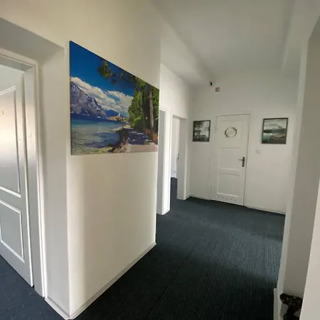Green Rooms Gdansk بيت شباب غدانسك
